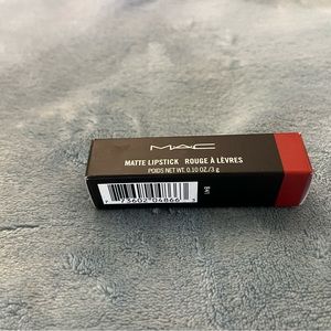 MAC Matte Lipstick Chilli